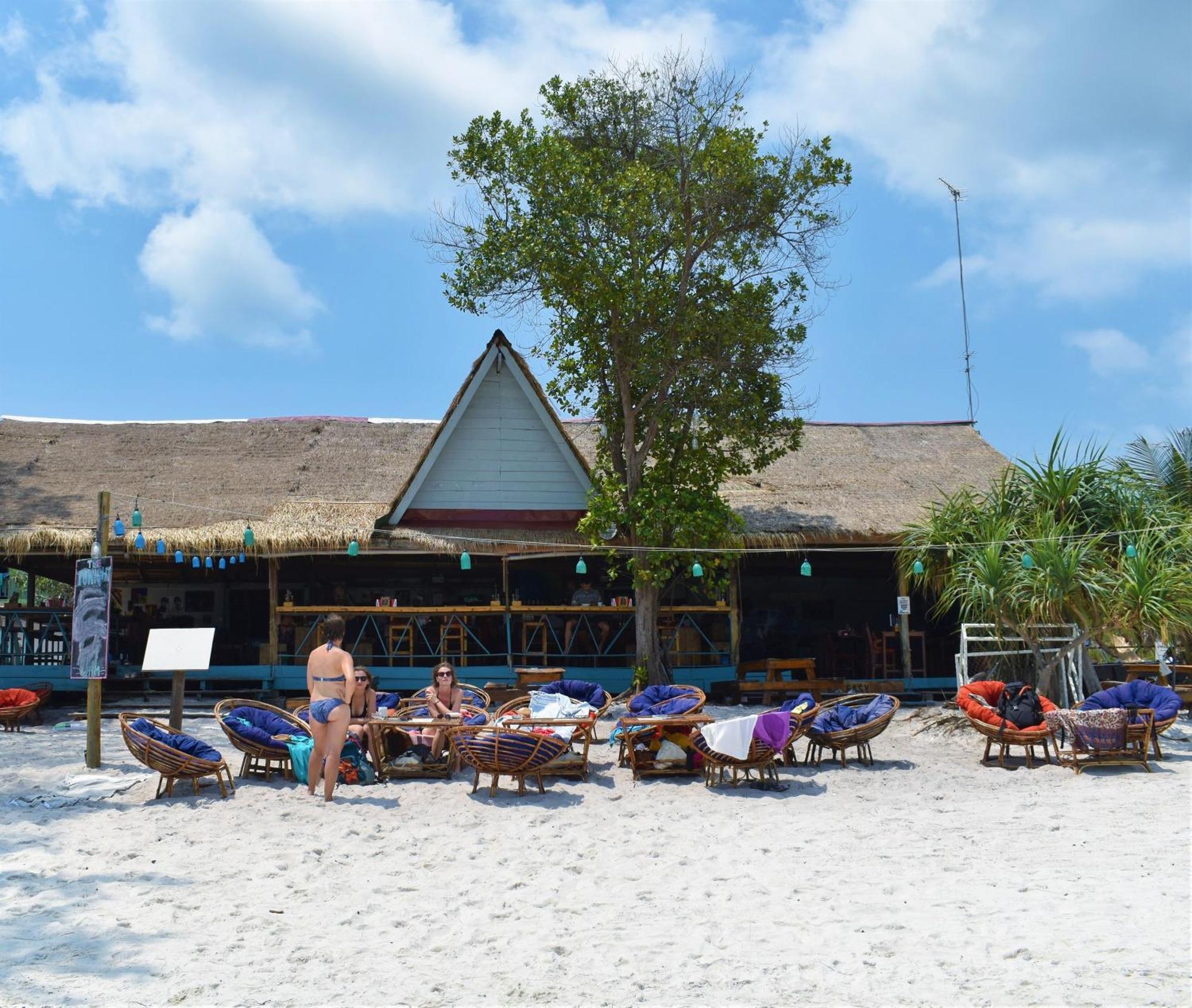 Auberge de jeunesse The Big Easy Koh Rong Samloem à Koh Rong Sanloem Extérieur photo